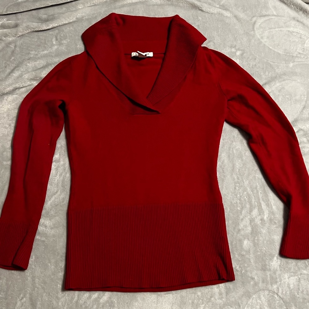 White House Black Market Sweater Women XS  Red  V Neck Cowl